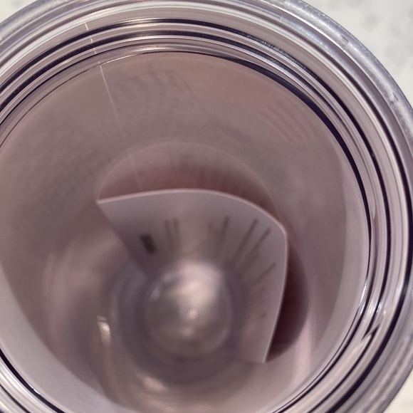 Never used insulated Starbucks cup - Picture 4 of 4